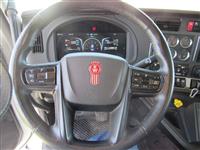 2025 Kenworth T880