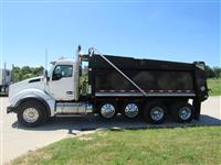 2025 Kenworth T880