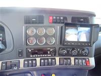 2025 Kenworth T880