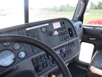 2016 Peterbilt 365 6x6