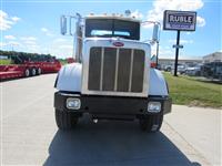 2016 Peterbilt 365 6x6