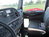 2016 Peterbilt 365 6x6