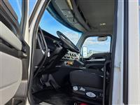 2025 Kenworth T880