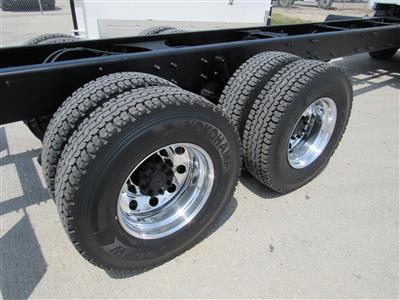 2014 Mack GU813