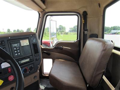 2014 Mack GU813