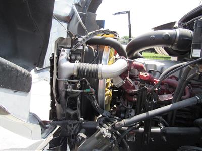 2013 Mack GU813