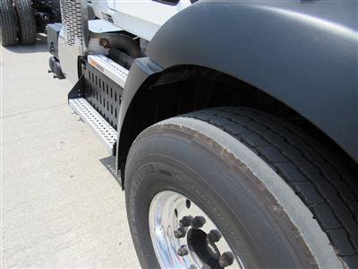 2013 Mack GU813