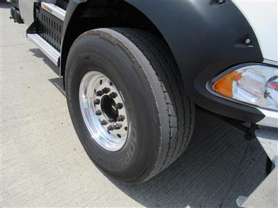 2013 Mack GU813