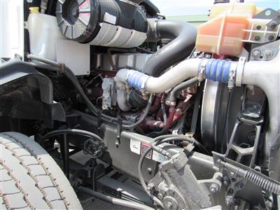 2013 Mack GU813