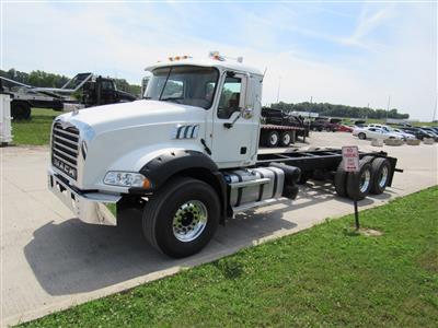 2013 Mack GU813