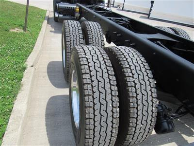 2013 Mack GU813