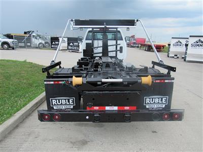 2025 Chevrolet 6500 4X4