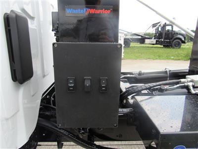 2025 Chevrolet 6500 4X4