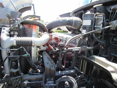 2015 Mack GU713