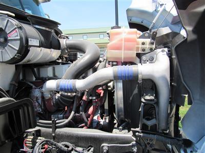2015 Mack GU713