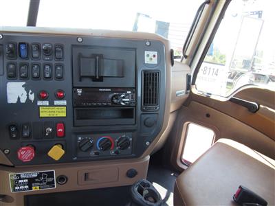 2015 Mack GU713