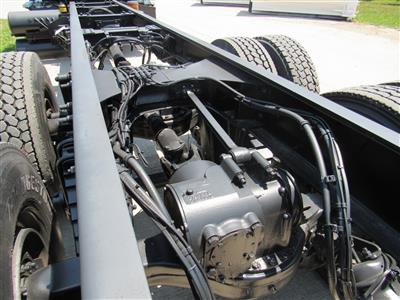 2015 Mack GU713