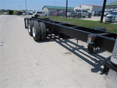 2015 Mack GU713