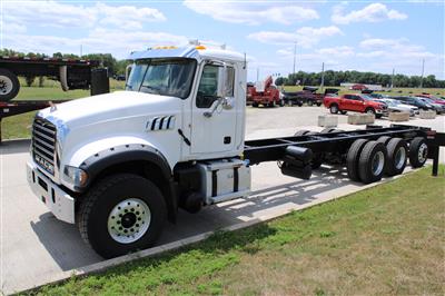 2014 Mack GU713