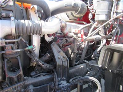 2013 Mack GU713