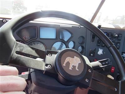 2013 Mack GU713