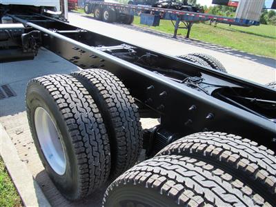 2013 Mack GU713