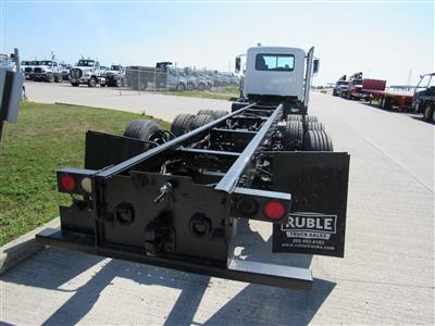 2013 Mack GU713