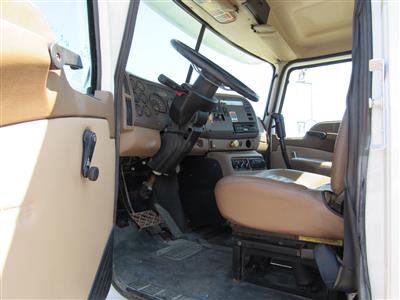 2006 Mack CV713