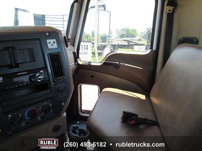 2015 Mack GU713