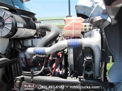 2015 Mack GU713
