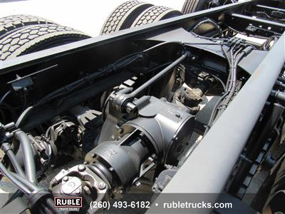 2015 Mack GU713