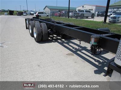 2015 Mack GU713