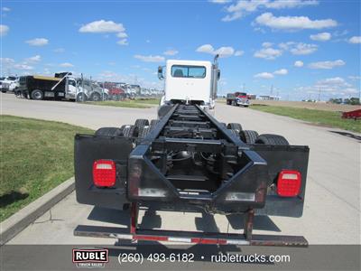 2016 Peterbilt 365 6x6
