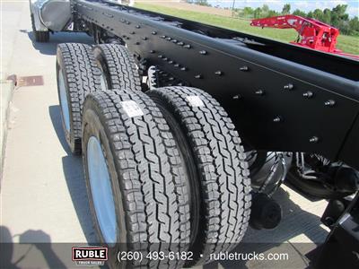2016 Peterbilt 365 6x6