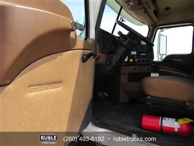 2014 Mack GU813