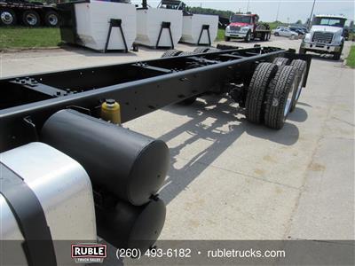 2014 Mack GU813