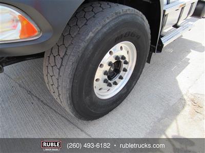 2014 Mack GU813