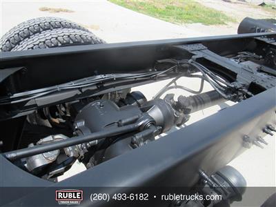2013 Mack GU813