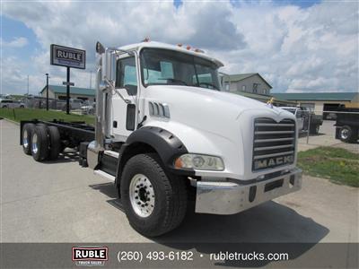 2013 Mack GU813