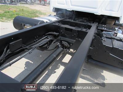 2013 Mack GU813
