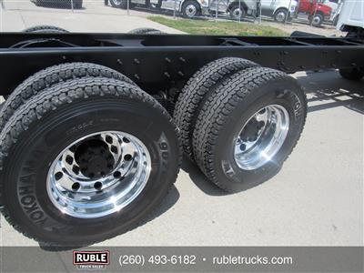 2013 Mack GU813