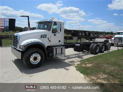 2014 Mack GU713