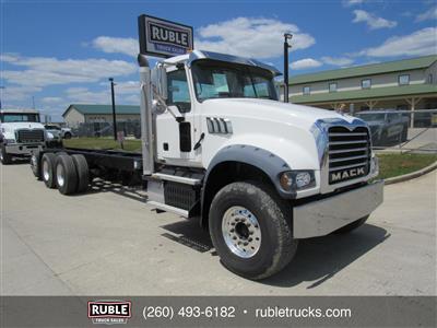 2014 Mack GU713