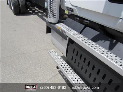 2014 Mack GU713