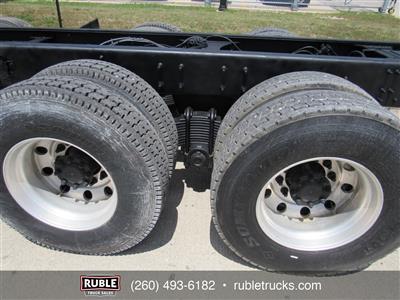 2014 Mack GU713