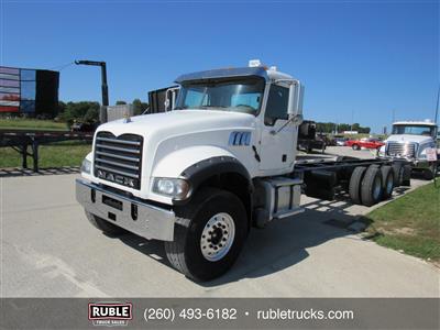 2013 Mack GU713