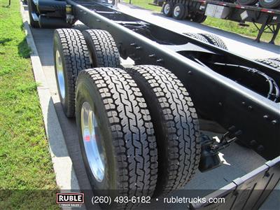 2013 Mack GU813