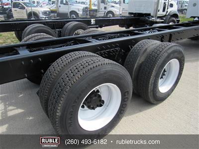 2015 Peterbilt 365