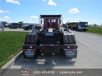 2020 Mack GR64F