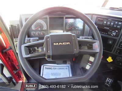 2020 Mack GR64F